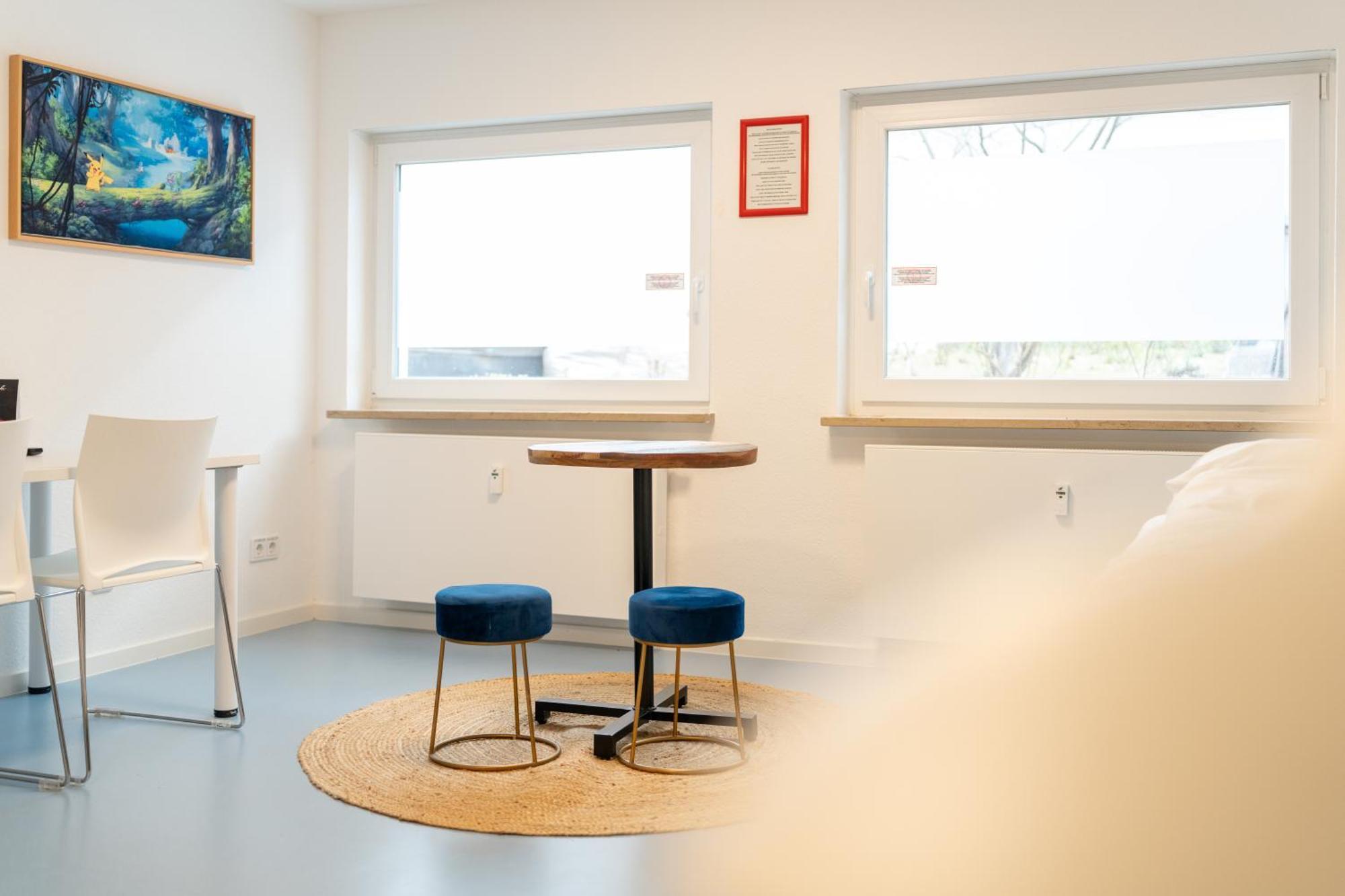 Hostel MHG Exterior foto The waiting room of the clinic